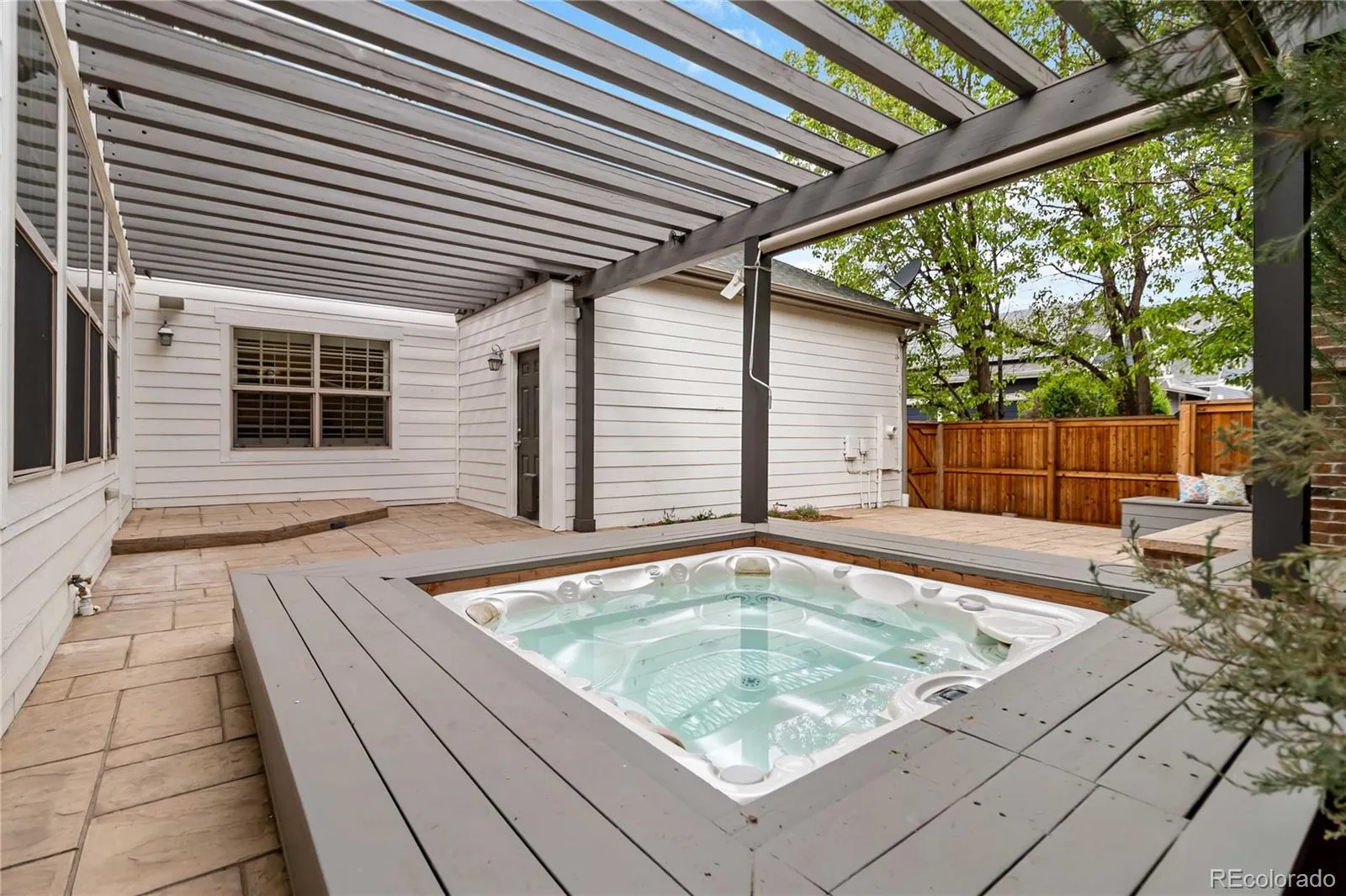 04152026203136 1600 45