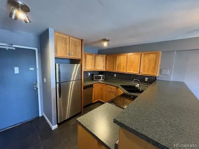 1121 Albion Street #906 Denver CO 80220 MLS #REC9237780 10142025020047 640 1