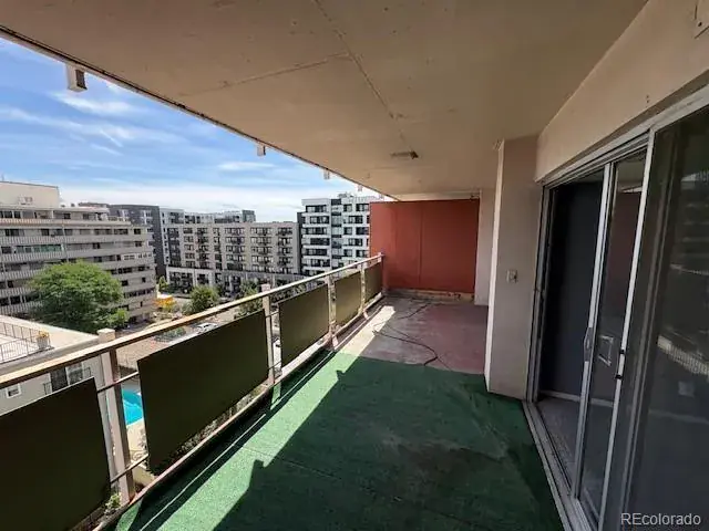 1121 Albion Street #906 Denver CO 80220 MLS #REC9237780 10142025020047 640 14