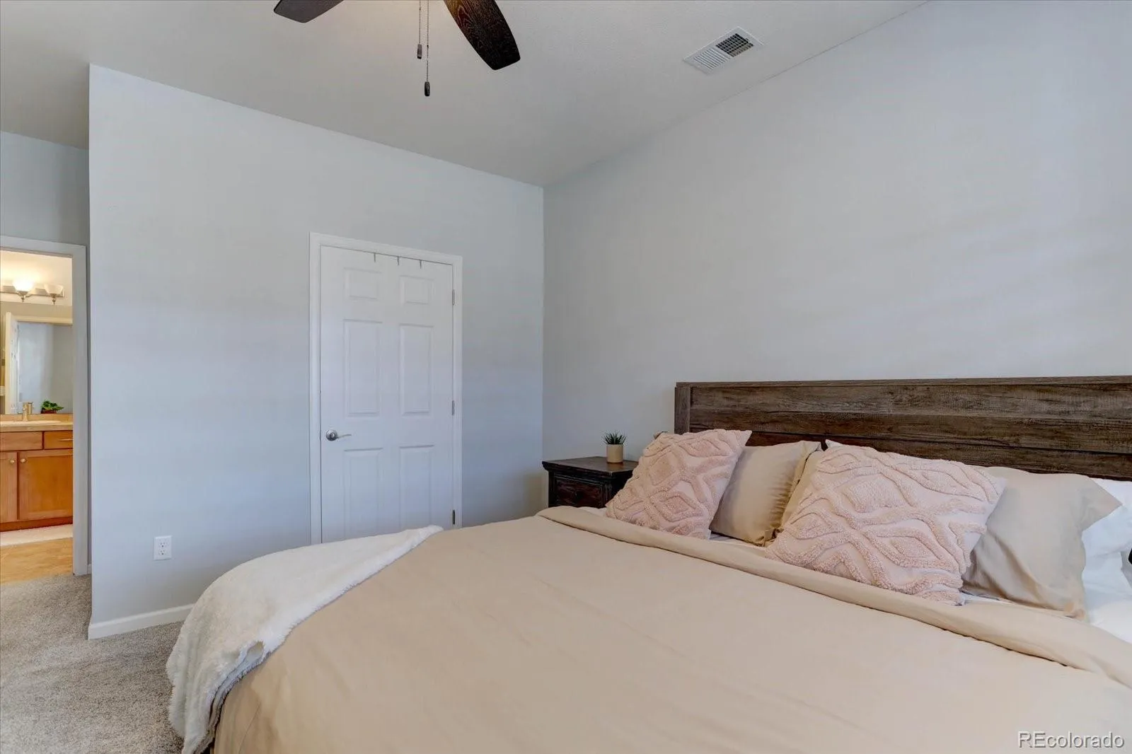 04092026162310 1600 12