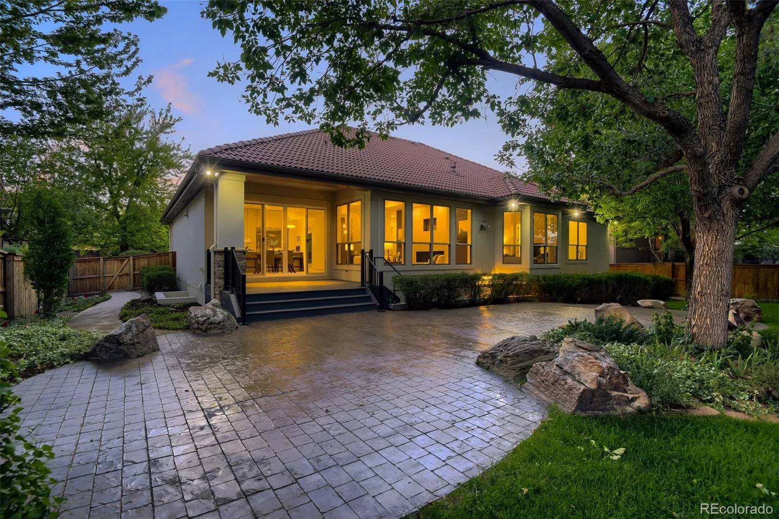 9430 S Silent Hills Drive Lone Tree CO 80124 | MLS #REC9238235 08262026184214 1600 43