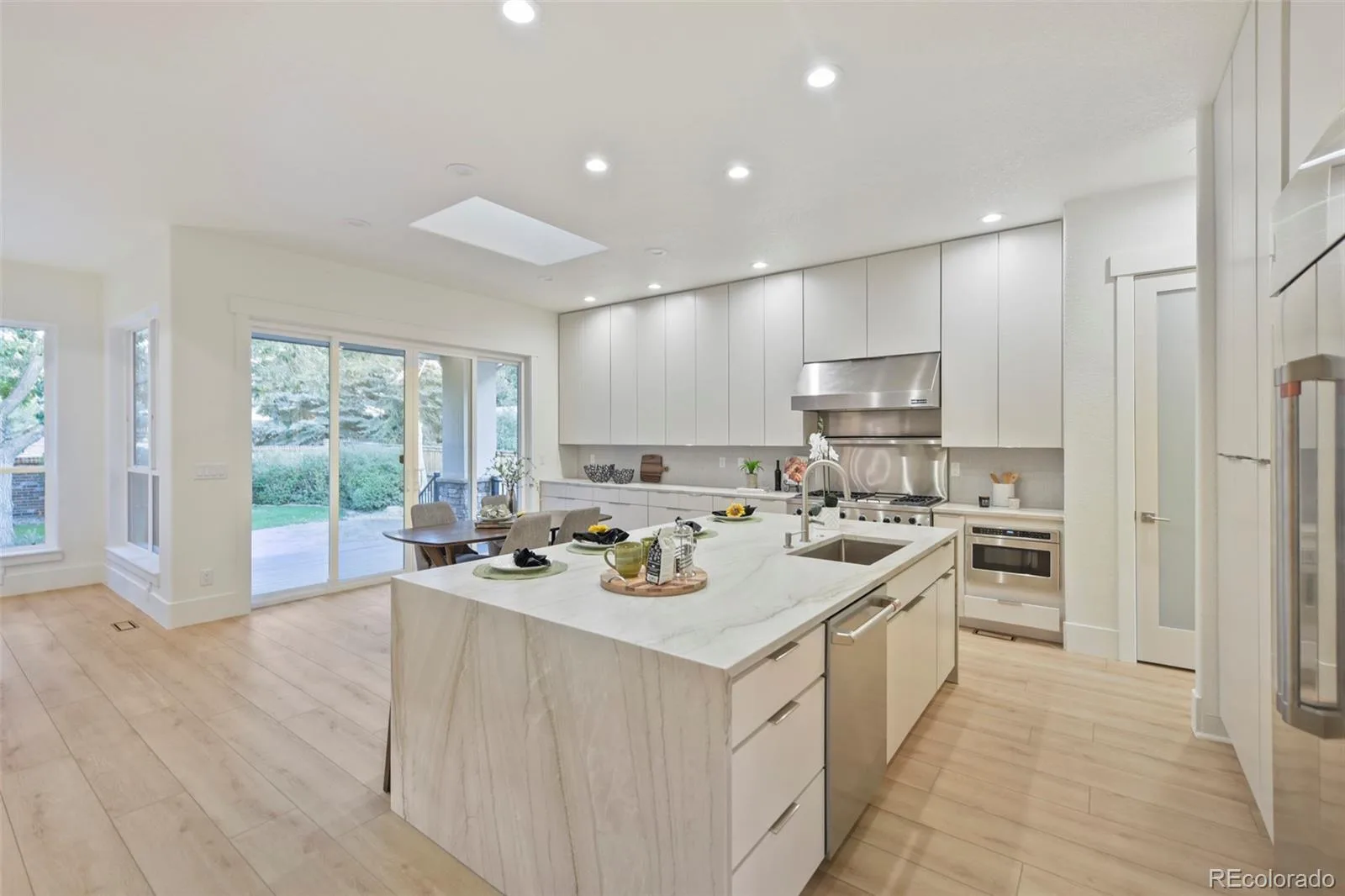 9430 S Silent Hills Drive Lone Tree CO 80124 | MLS #REC9238235 08262026184214 1600 6