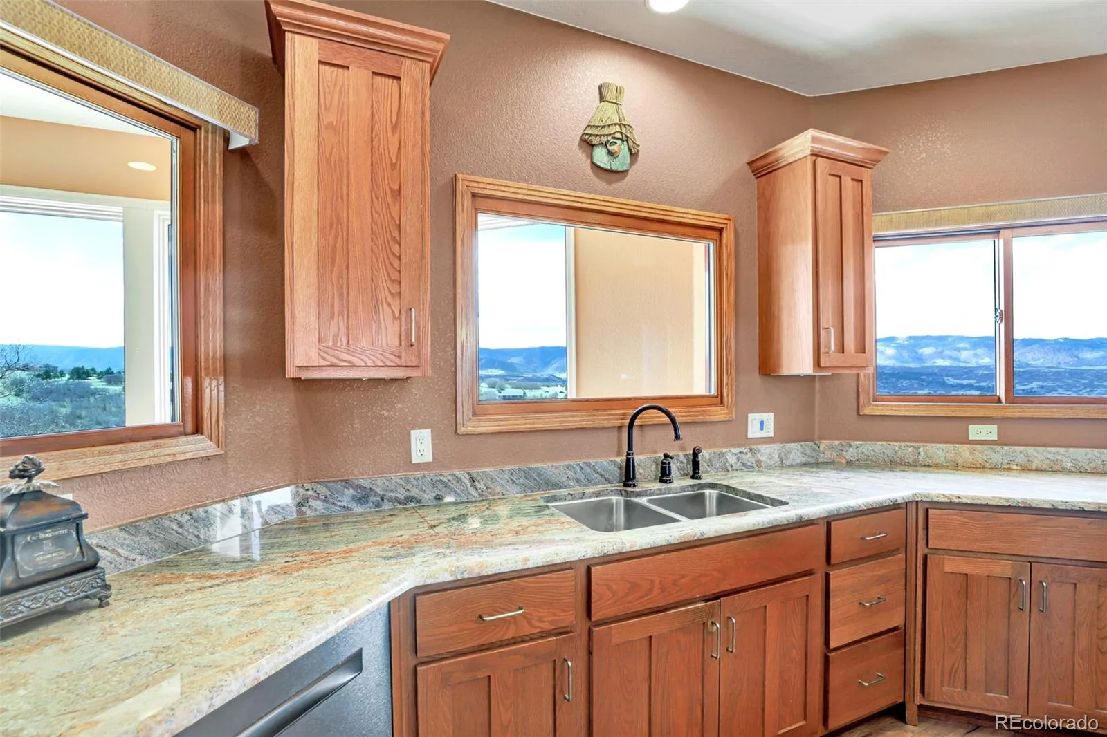 3578 Bear Canyon Circle Sedalia CO 80135 | MLS #REC9239119 06302026170808 1600 14