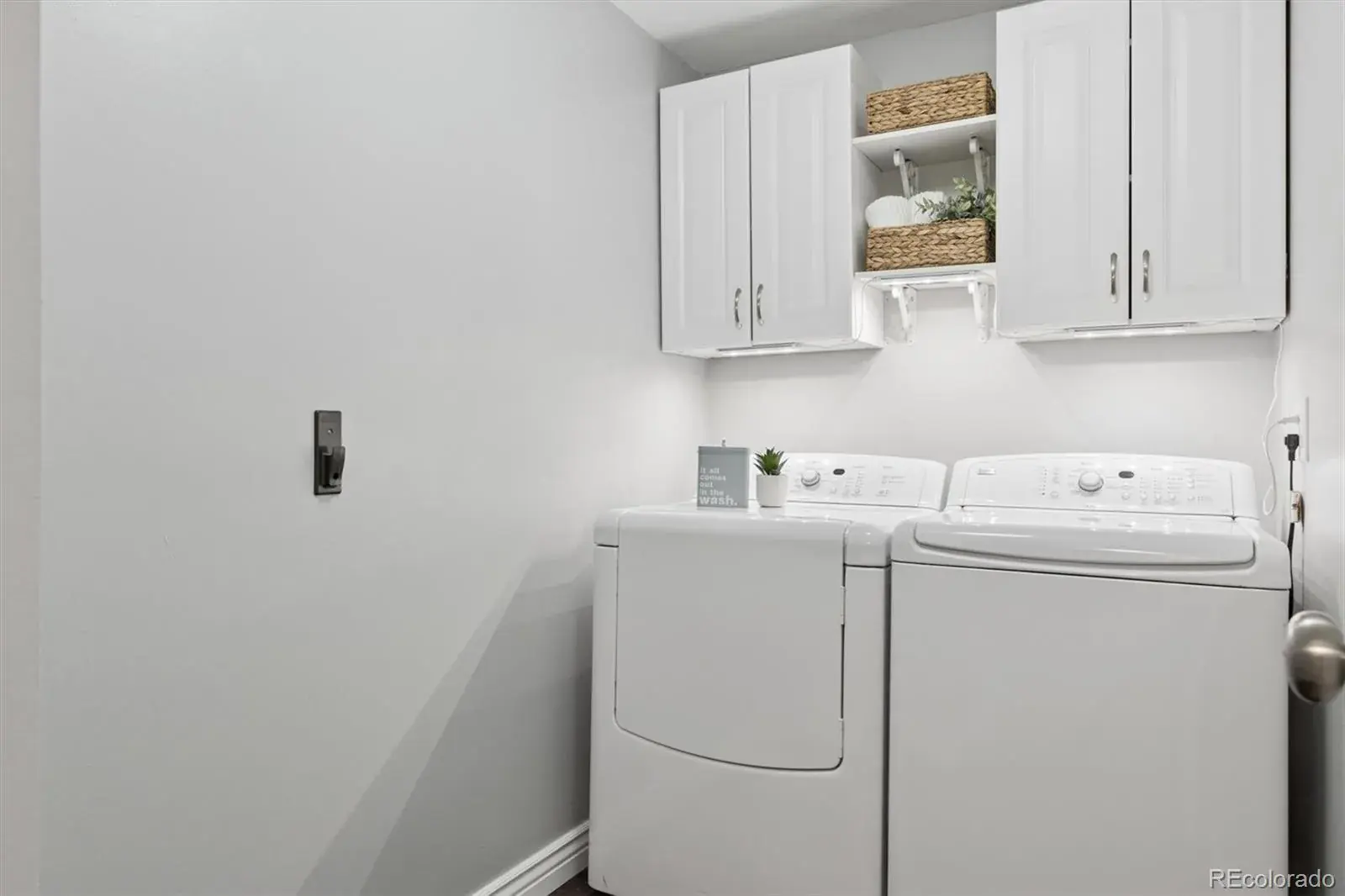 02182026004428 1600 16