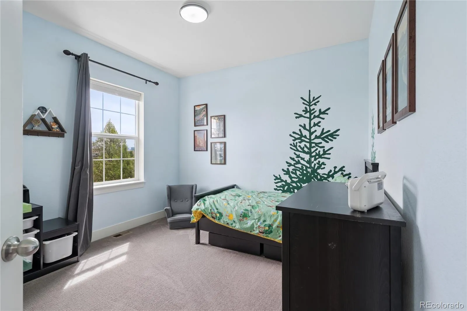 827 Uinta Way Denver CO 80230 MLS #REC9241574 04232026133901 1600 24