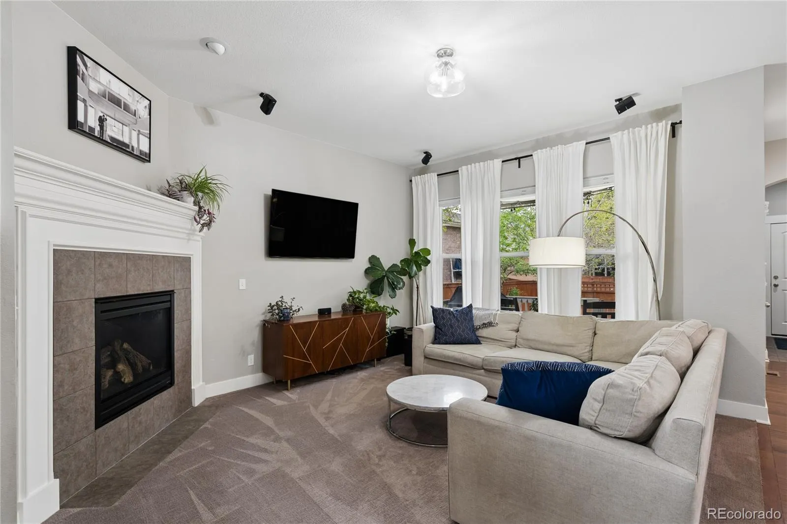 827 Uinta Way Denver CO 80230 MLS #REC9241574 04232026133901 1600 7