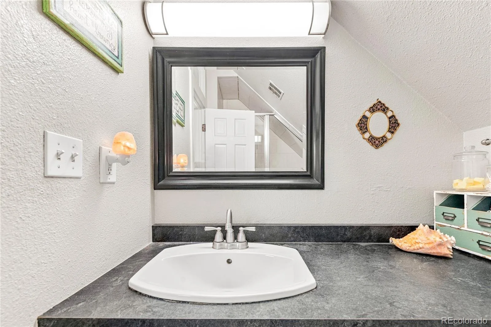 590 S Sherman Street Denver CO 80209 | MLS #REC9241938 09222026140518 1600 45