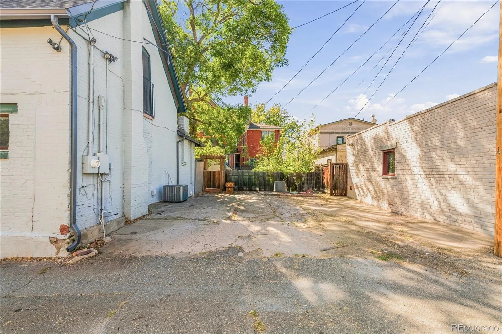 590 S Sherman Street Denver CO 80209 | MLS #REC9241938 09222026140518 1600 46