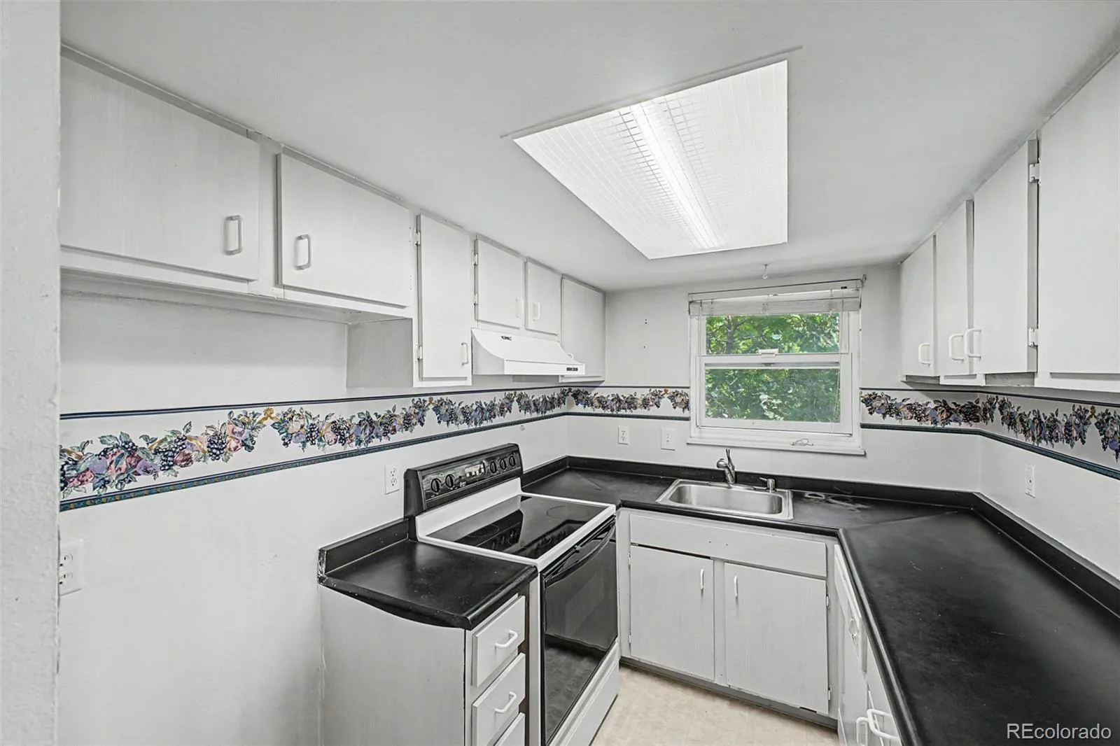 9901 E Evans Avenue #17D Denver CO 80247 | MLS #REC9242061 08212026232631 1600 10