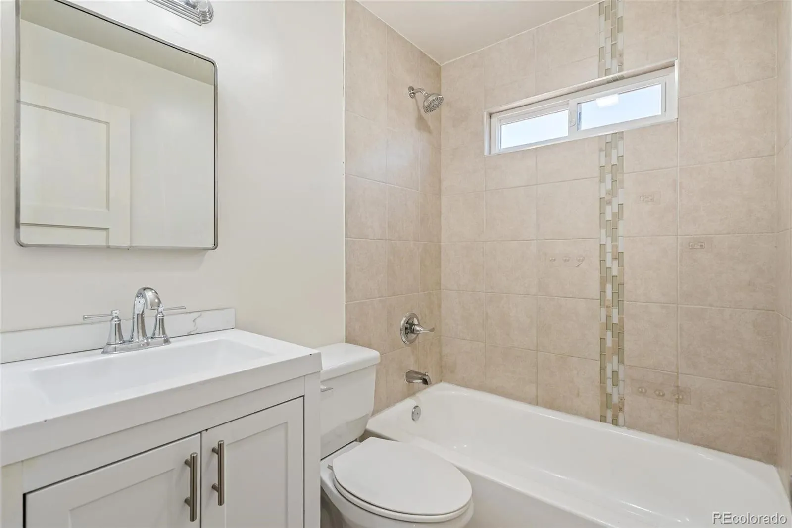 320 Stuart Street Denver CO 80219 MLS #REC9244813 04252026160459 1600 17