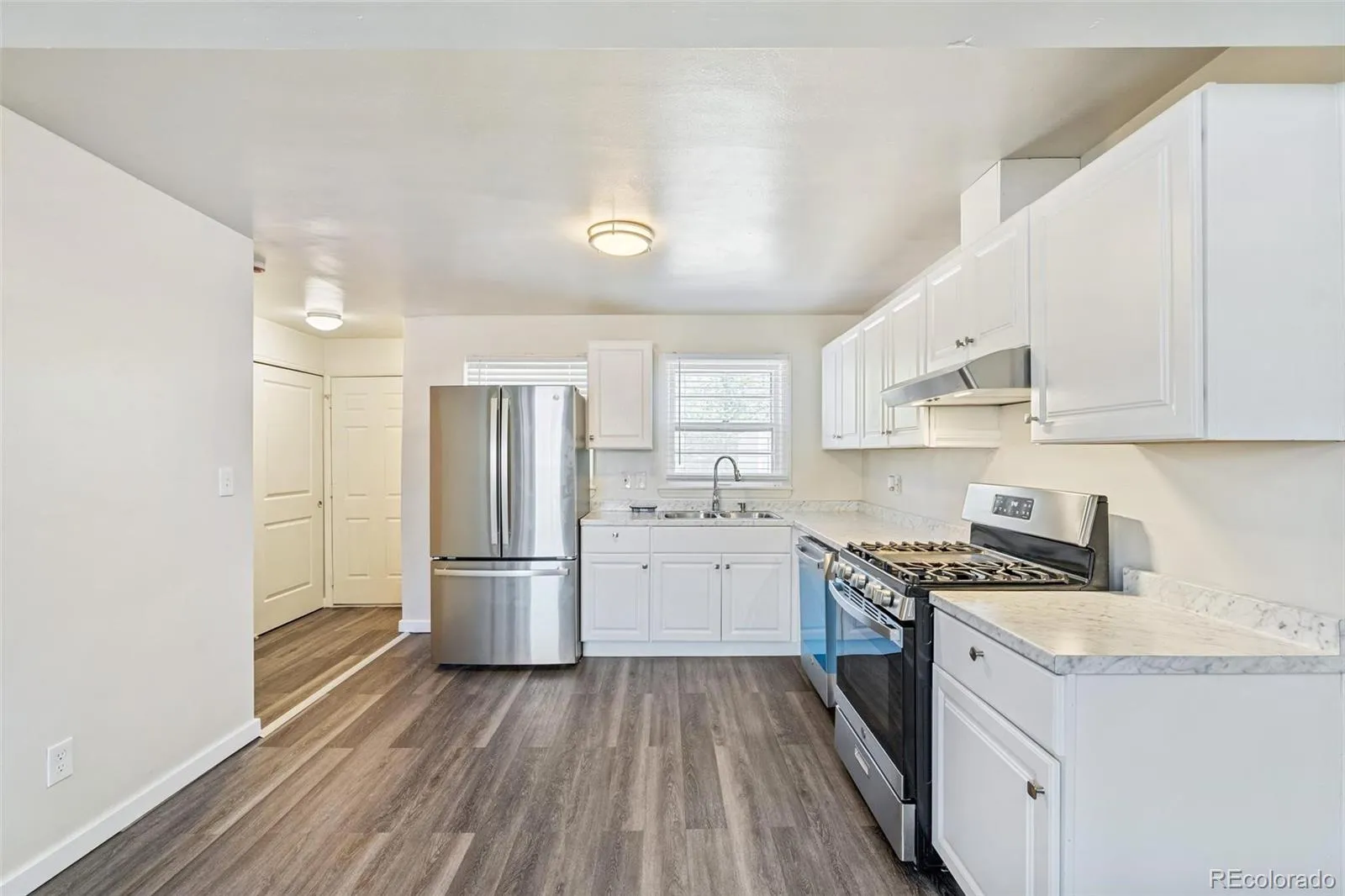 320 Stuart Street Denver CO 80219 MLS #REC9244813 04252026160459 1600 8