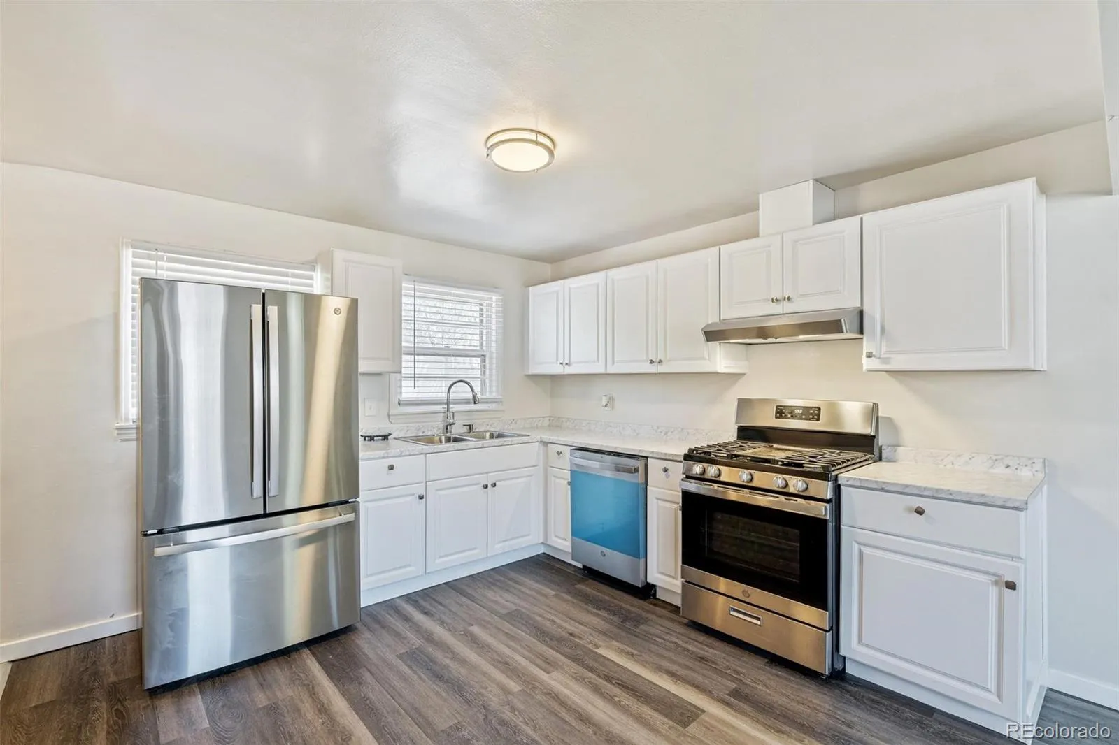 320 Stuart Street Denver CO 80219 MLS #REC9244813 04252026160459 1600 9