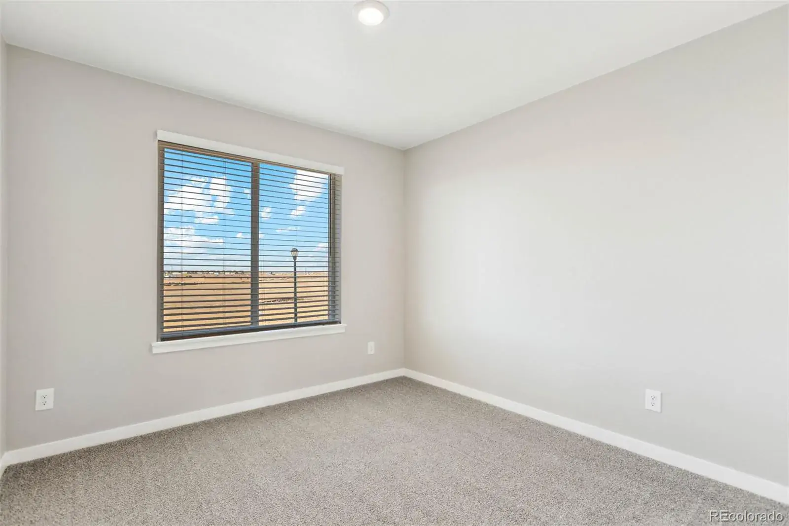 17949 E 93rd Place Commerce City CO 80022 | MLS #REC9248844 02272026171059 1600 15