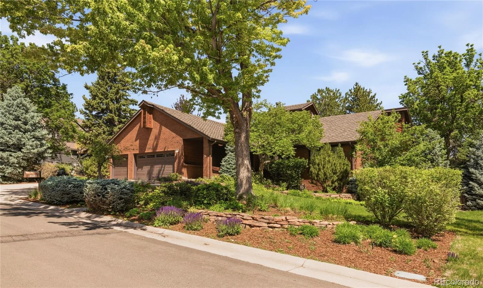 8025 S Krameria Way Centennial CO 80112 MLS #REC9248880 06032026223330 1600 1