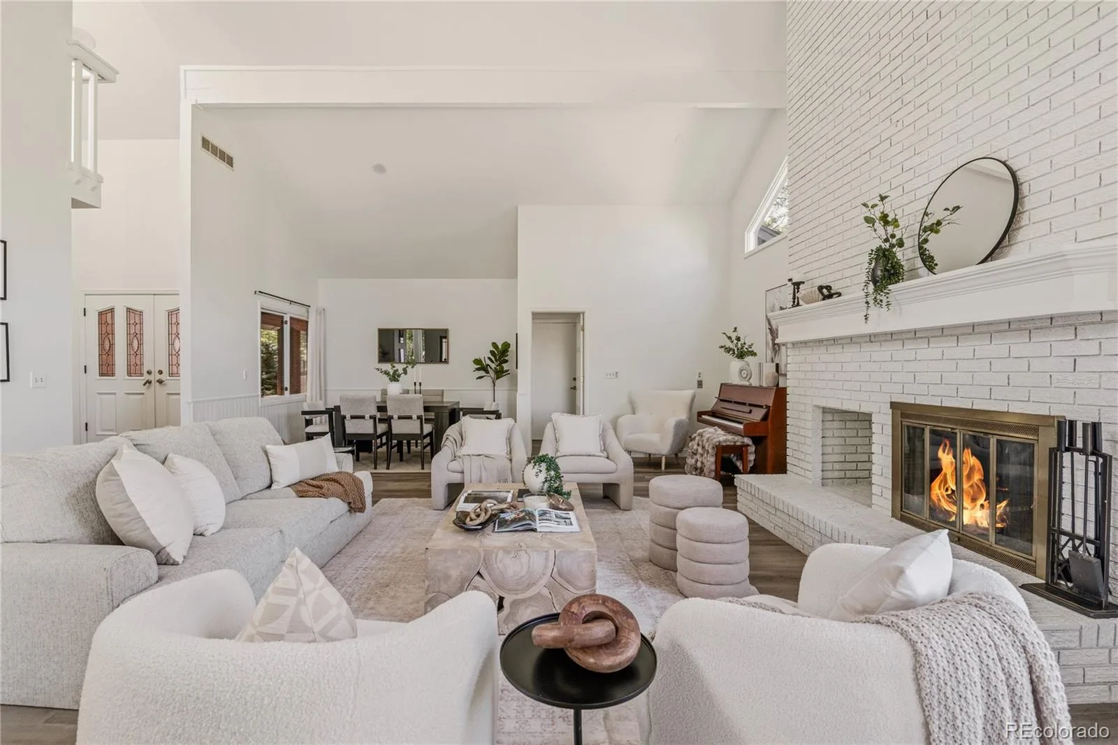 8025 S Krameria Way Centennial CO 80112 MLS #REC9248880 06032026223330 1600 14