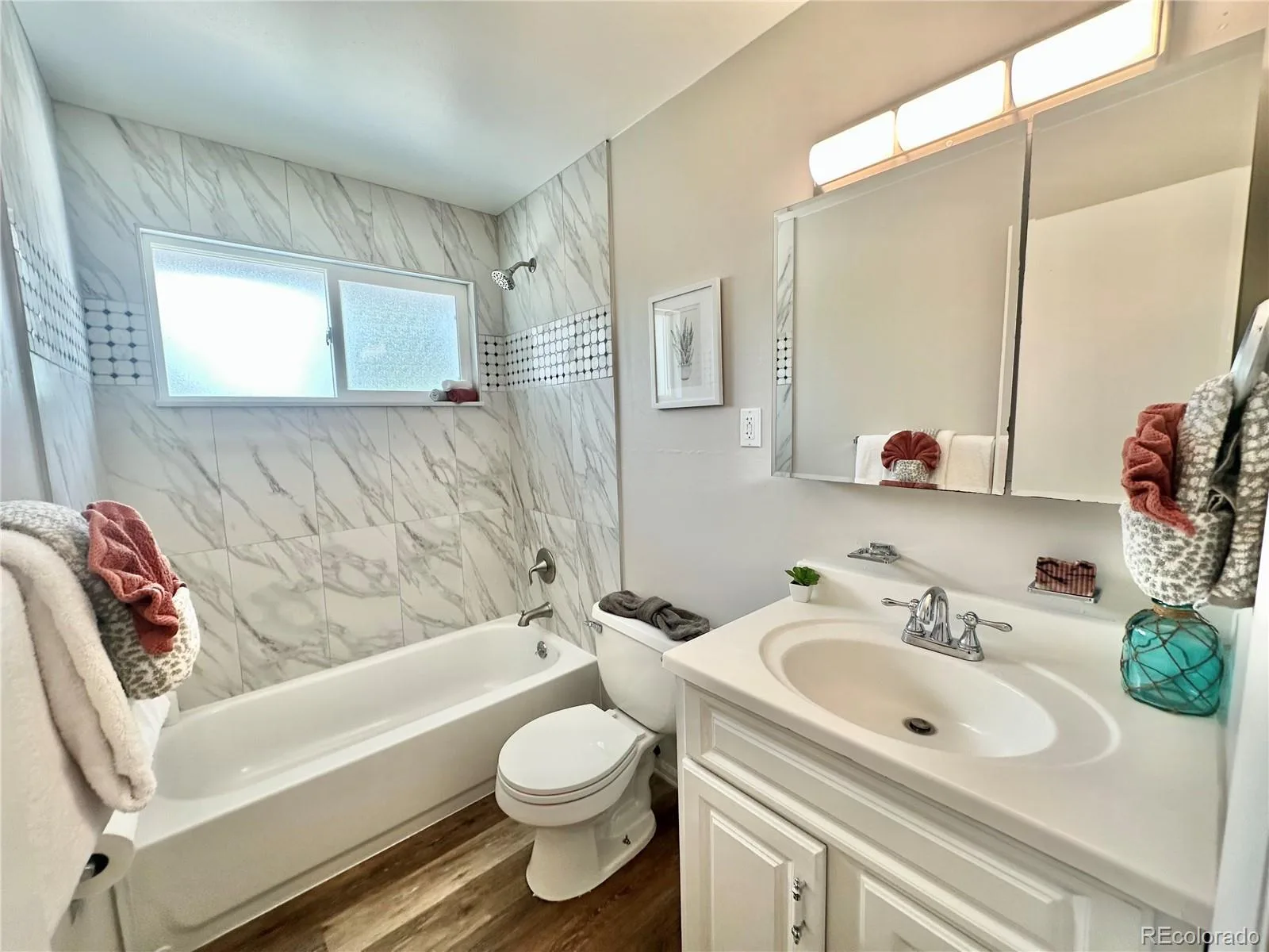 925 W 101st Avenue Denver CO 80260 | MLS #REC9252031 07032026181137 1600 19