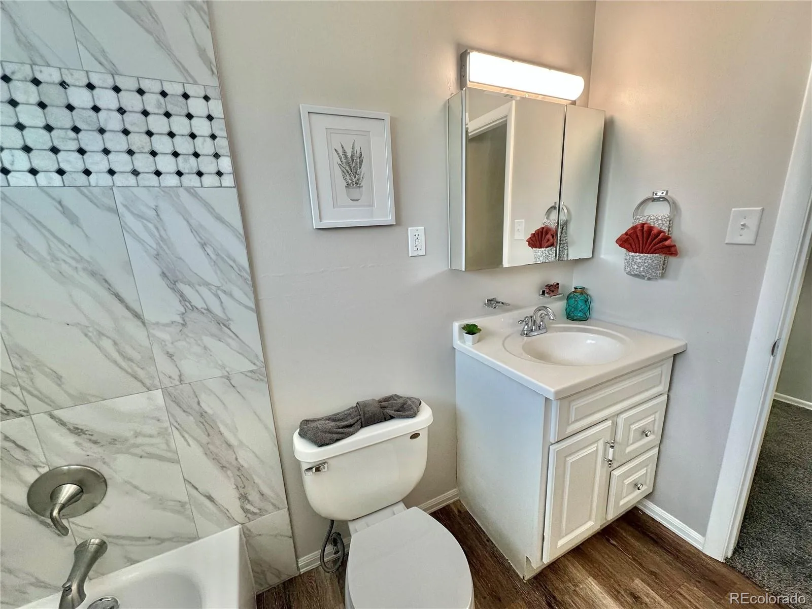 925 W 101st Avenue Denver CO 80260 | MLS #REC9252031 07032026181137 1600 22