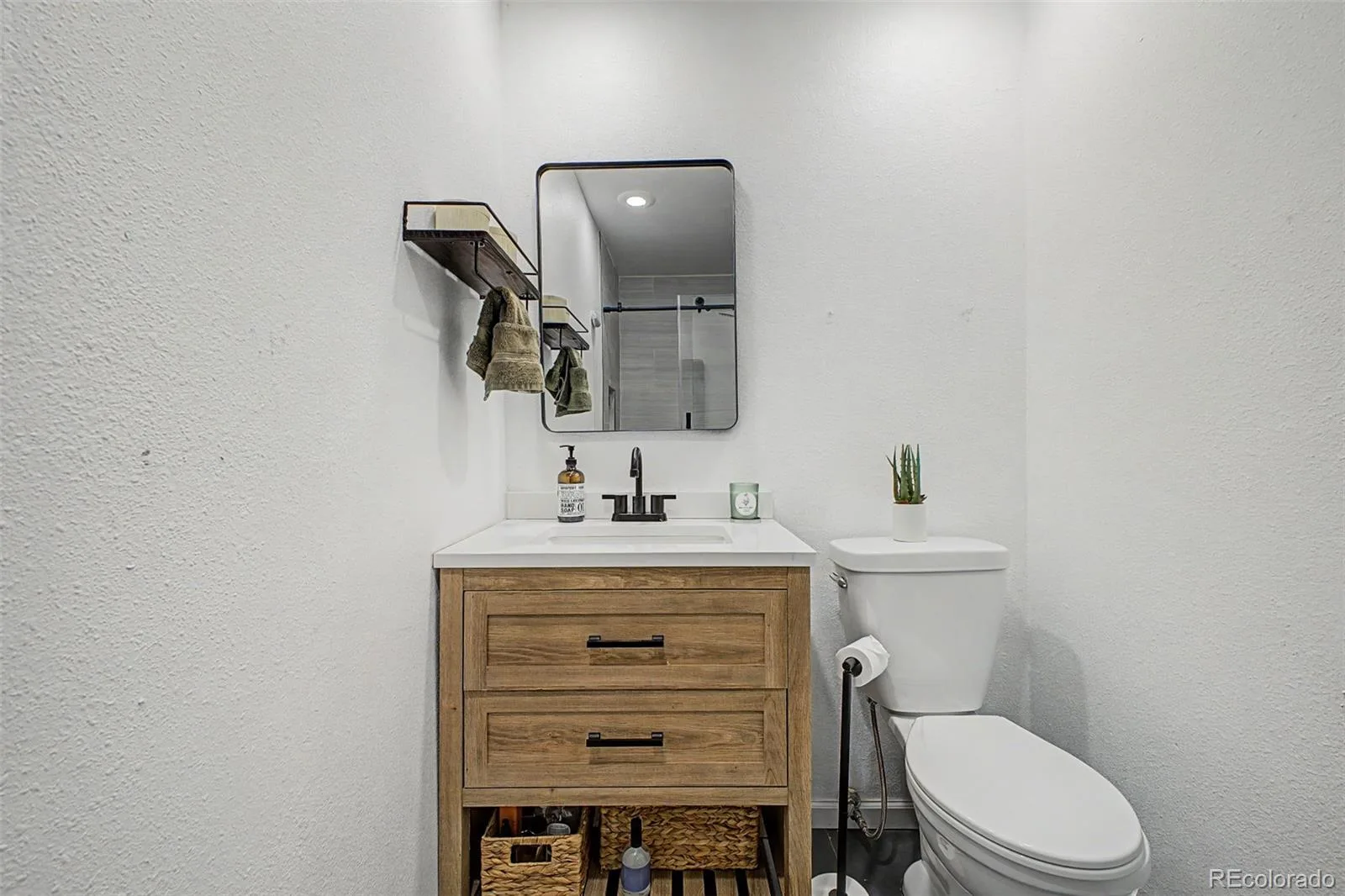 12120 E Amherst Circle Aurora CO 80014 | MLS #REC9254131 06182026234429 1600 17