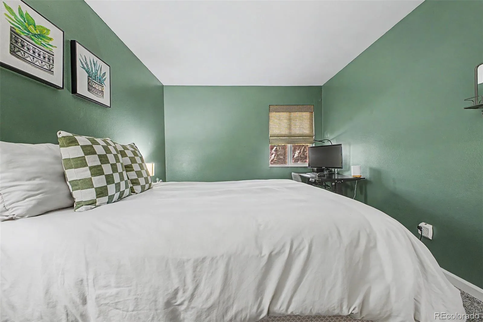 12120 E Amherst Circle Aurora CO 80014 | MLS #REC9254131 06182026234429 1600 20