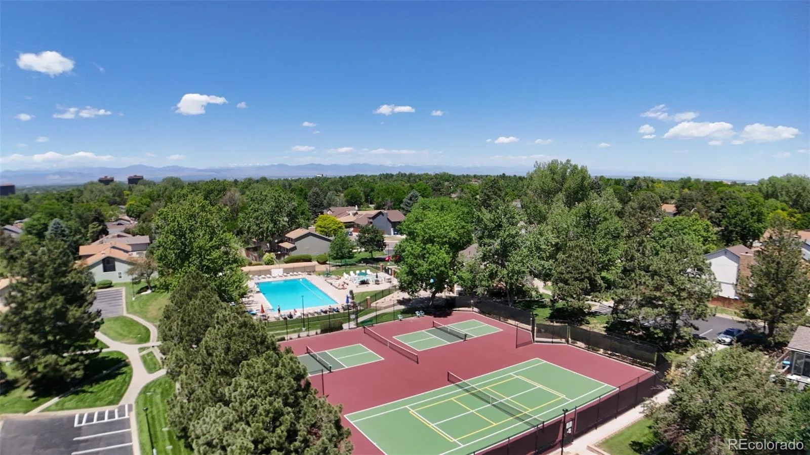 12120 E Amherst Circle Aurora CO 80014 | MLS #REC9254131 06182026234429 1600 35