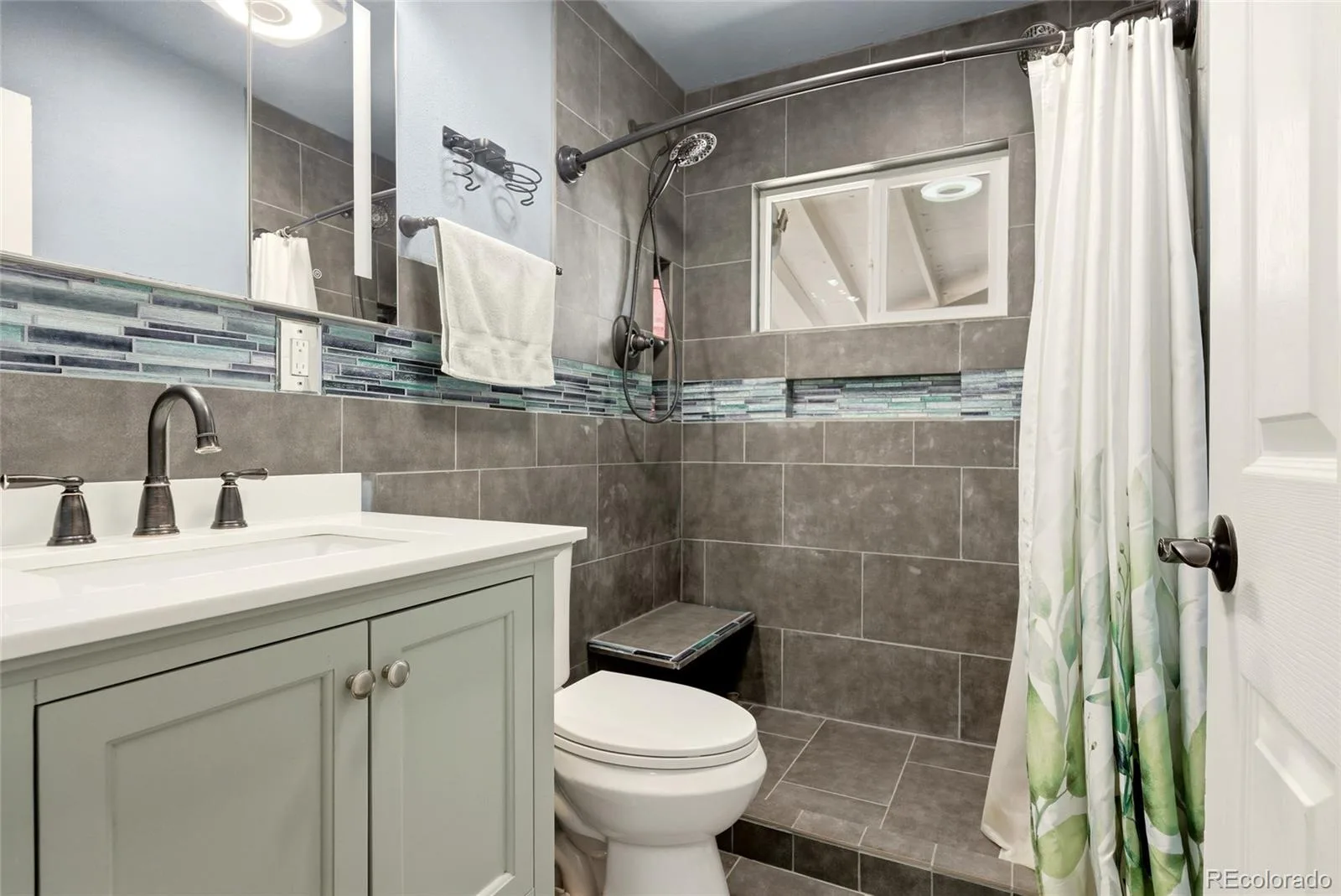 2061 Carrol Court Thornton CO 80229 | MLS #REC9255912 06082026211618 1600 11