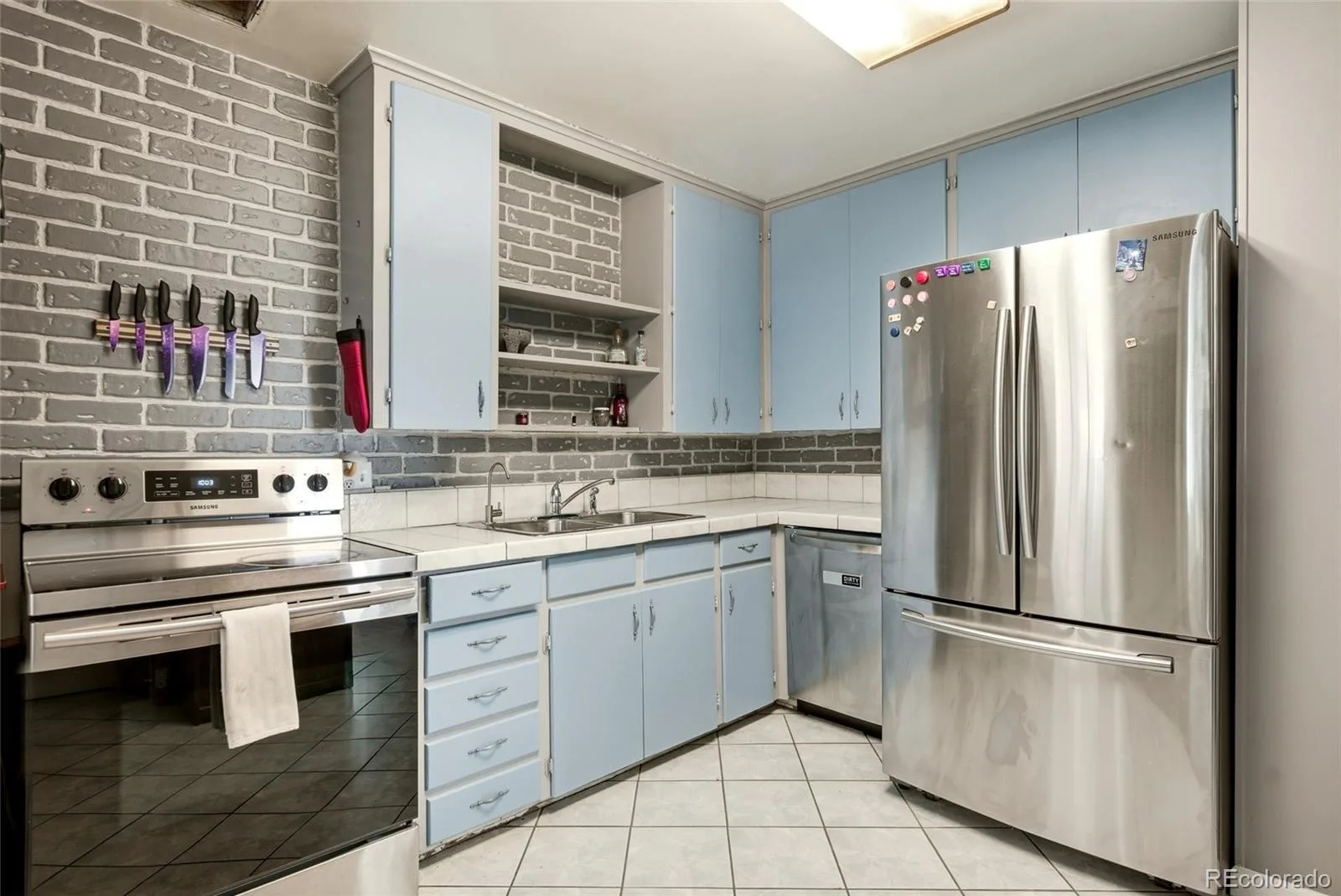 2061 Carrol Court Thornton CO 80229 | MLS #REC9255912 06082026211618 1600 19