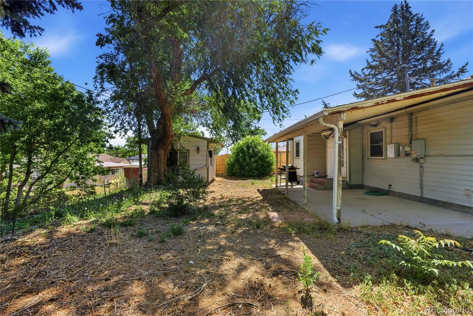 2061 Carrol Court Thornton CO 80229 | MLS #REC9255912 06082026211618 1600 21