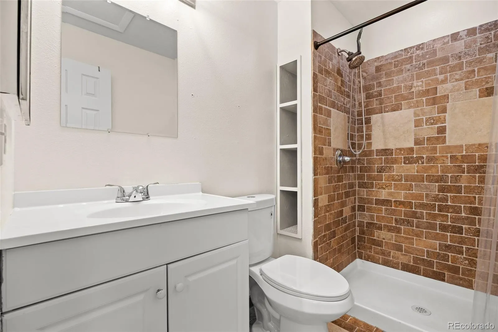 16129 E Rice Place #B Aurora CO 80015 MLS #REC9257934 05092026022124 1600 17