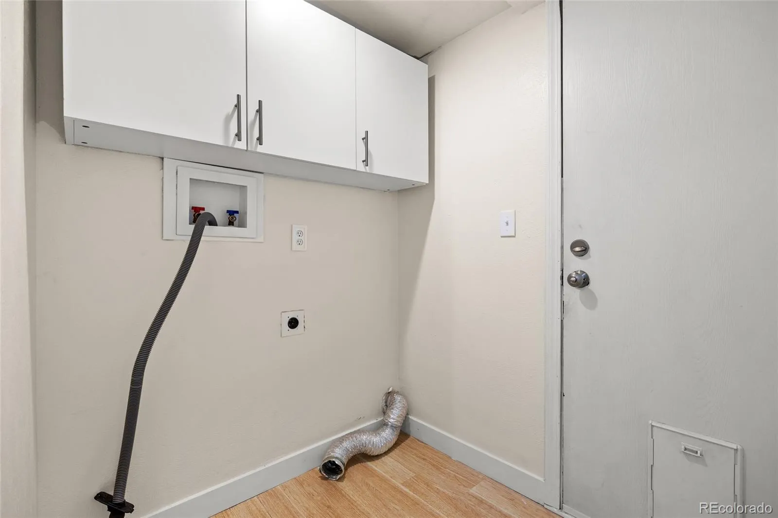 16129 E Rice Place #B Aurora CO 80015 MLS #REC9257934 05092026022124 1600 20