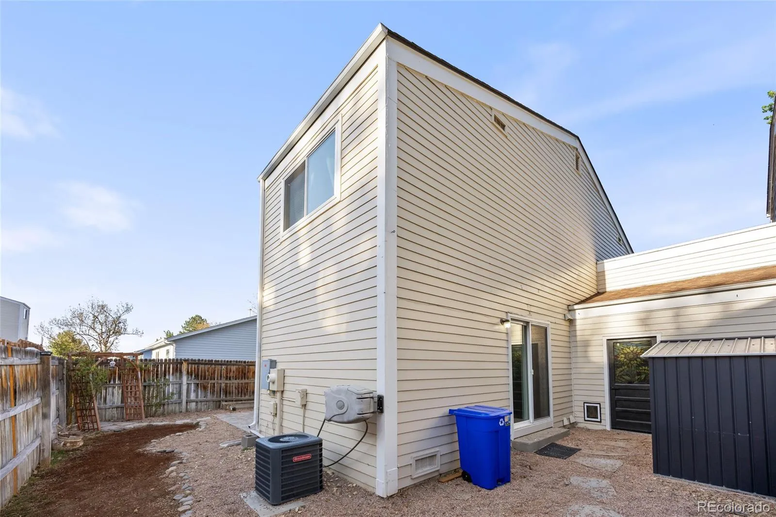 16129 E Rice Place #B Aurora CO 80015 MLS #REC9257934 05092026022124 1600 22