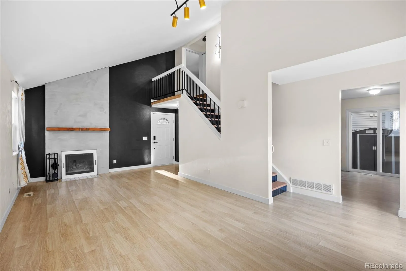 16129 E Rice Place #B Aurora CO 80015 MLS #REC9257934 05092026022124 1600 4