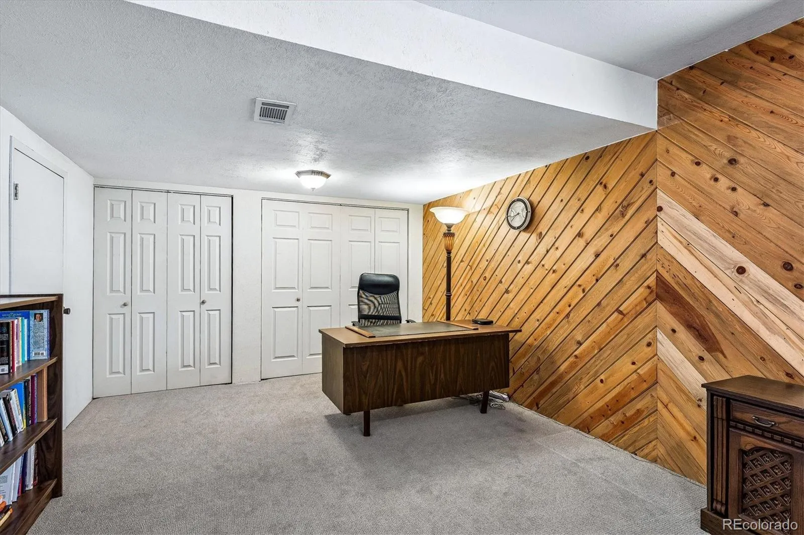 1050 S Monaco Parkway #99 Denver CO 80224 MLS #REC9258612 05222026000756 1600 25