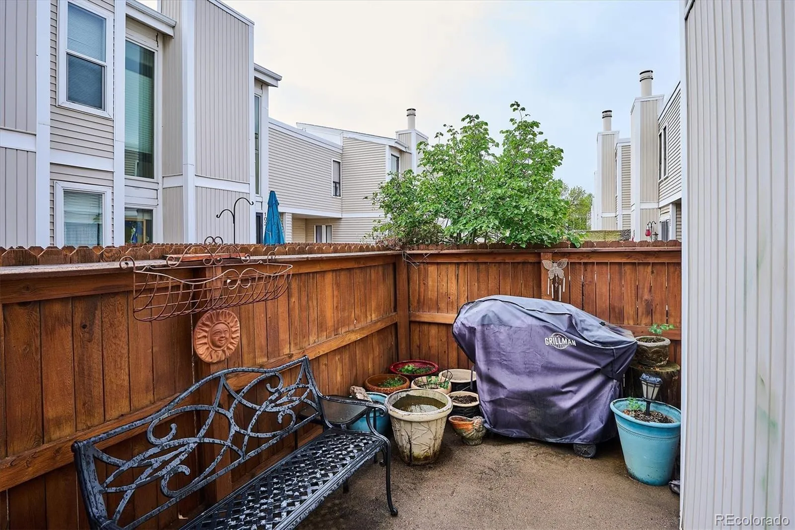 1050 S Monaco Parkway #99 Denver CO 80224 MLS #REC9258612 05222026000756 1600 5