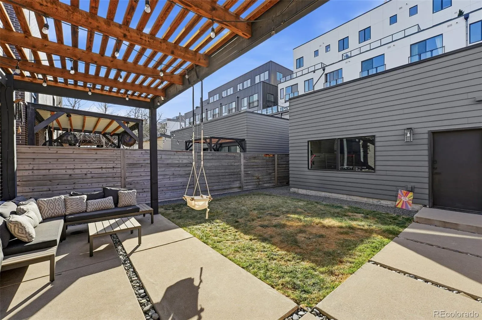 3885 Stuart Street Denver CO 80212 MLS #REC9259187 05282026030522 1600 44