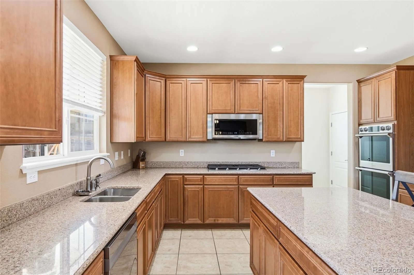 6372 S Jackson Gap Court Aurora CO 80016 MLS #REC9260120 04302026203653 1600 11