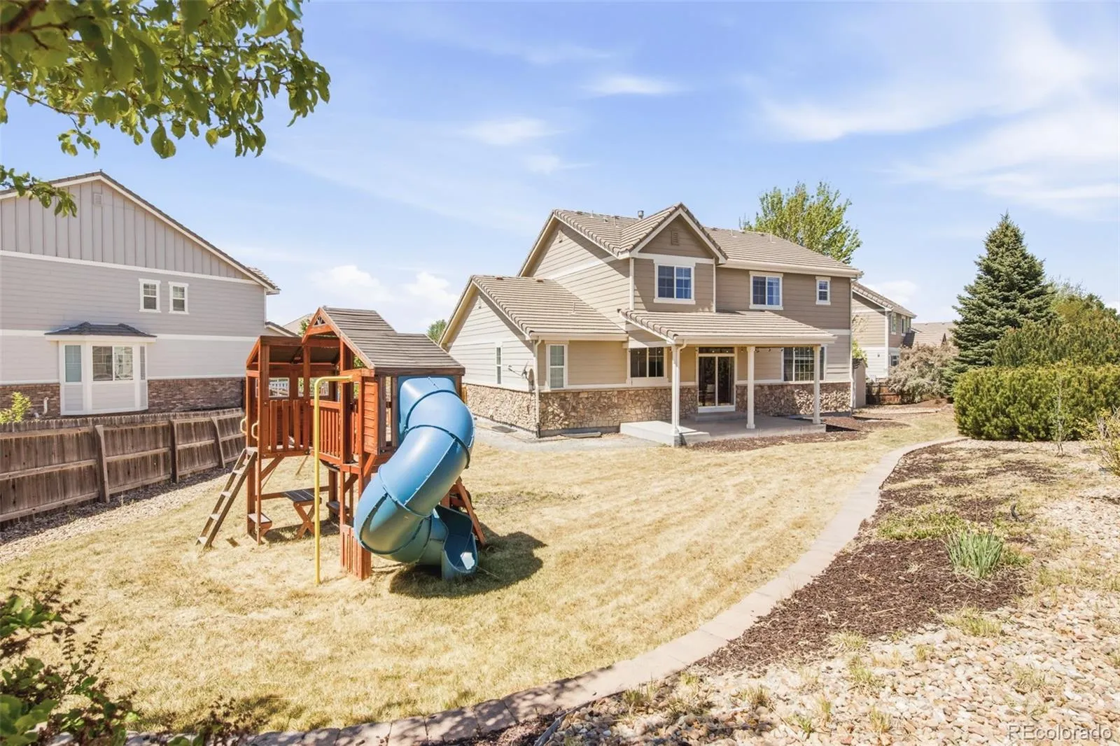 6372 S Jackson Gap Court Aurora CO 80016 MLS #REC9260120 04302026203653 1600 28