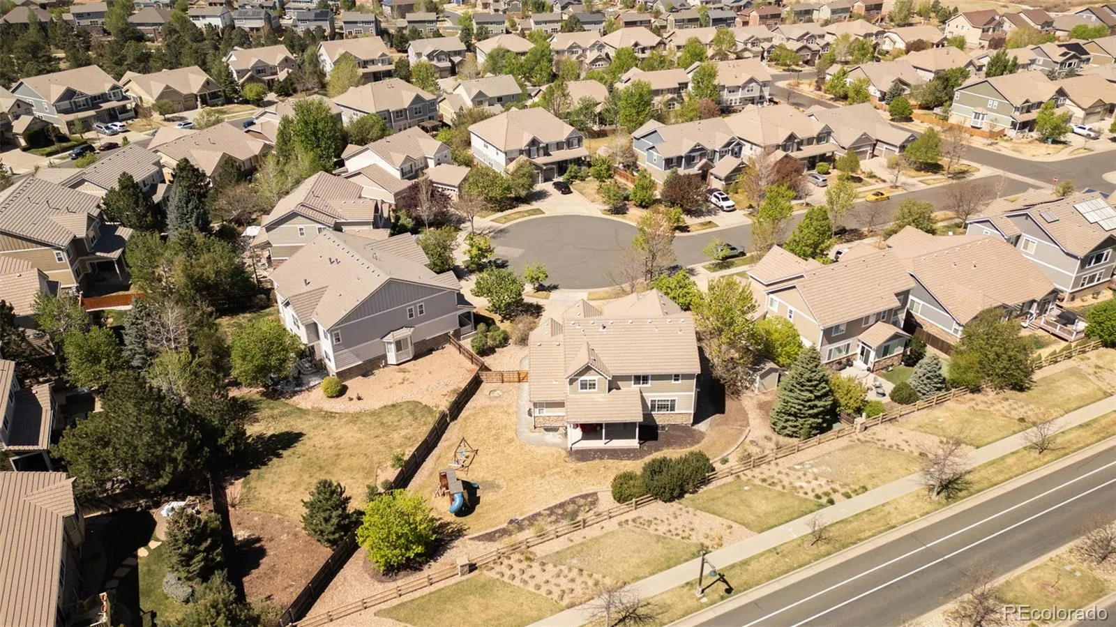 6372 S Jackson Gap Court Aurora CO 80016 MLS #REC9260120 04302026203653 1600 35