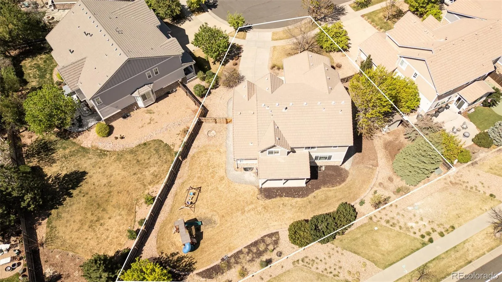 6372 S Jackson Gap Court Aurora CO 80016 MLS #REC9260120 04302026203653 1600 36