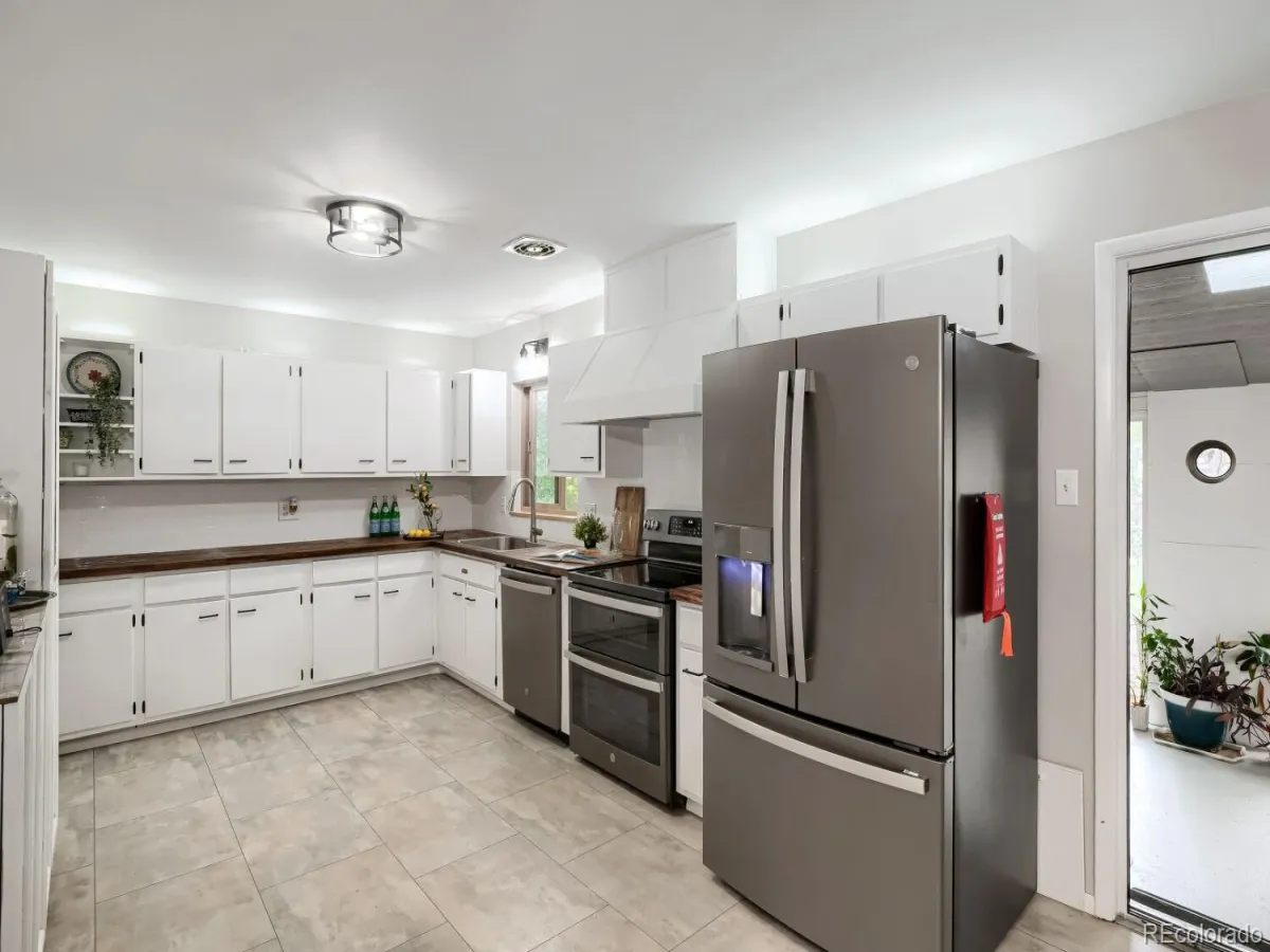 13448 W 23rd Place Golden CO 80401 MLS #REC9260532 05152026201531 1200 11