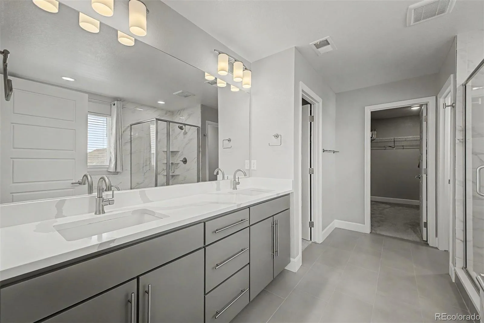 9805 Ceylon Court Commerce City CO 80022 MLS #REC9261366 06142026233959 1600 20