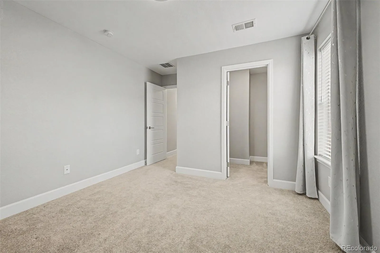 9805 Ceylon Court Commerce City CO 80022 MLS #REC9261366 06142026233959 1600 37
