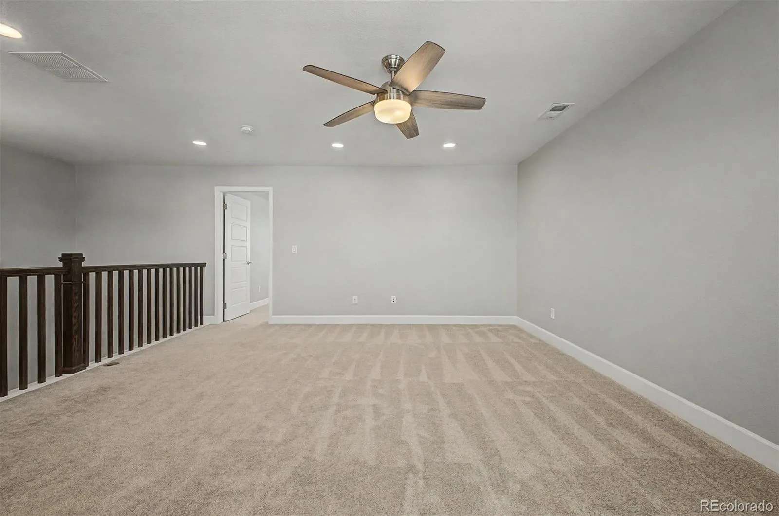 9805 Ceylon Court Commerce City CO 80022 MLS #REC9261366 06142026233959 1600 44