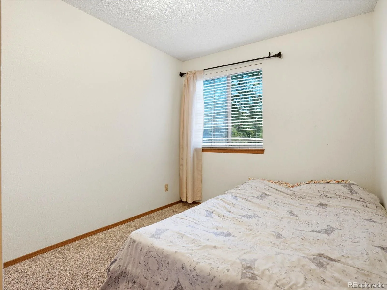 1890 Granby Court Aurora CO 80011 | MLS #REC9264572 10152026195525 1600 12
