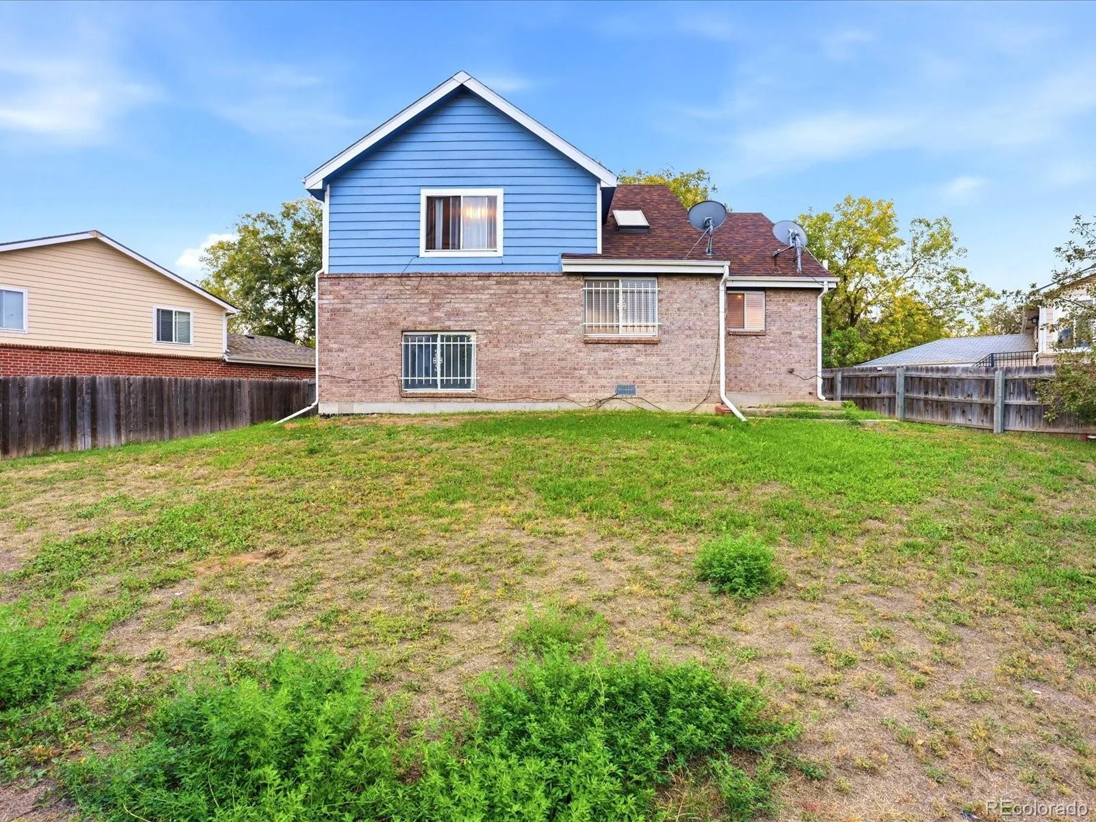 1890 Granby Court Aurora CO 80011 | MLS #REC9264572 10152026195525 1600 16