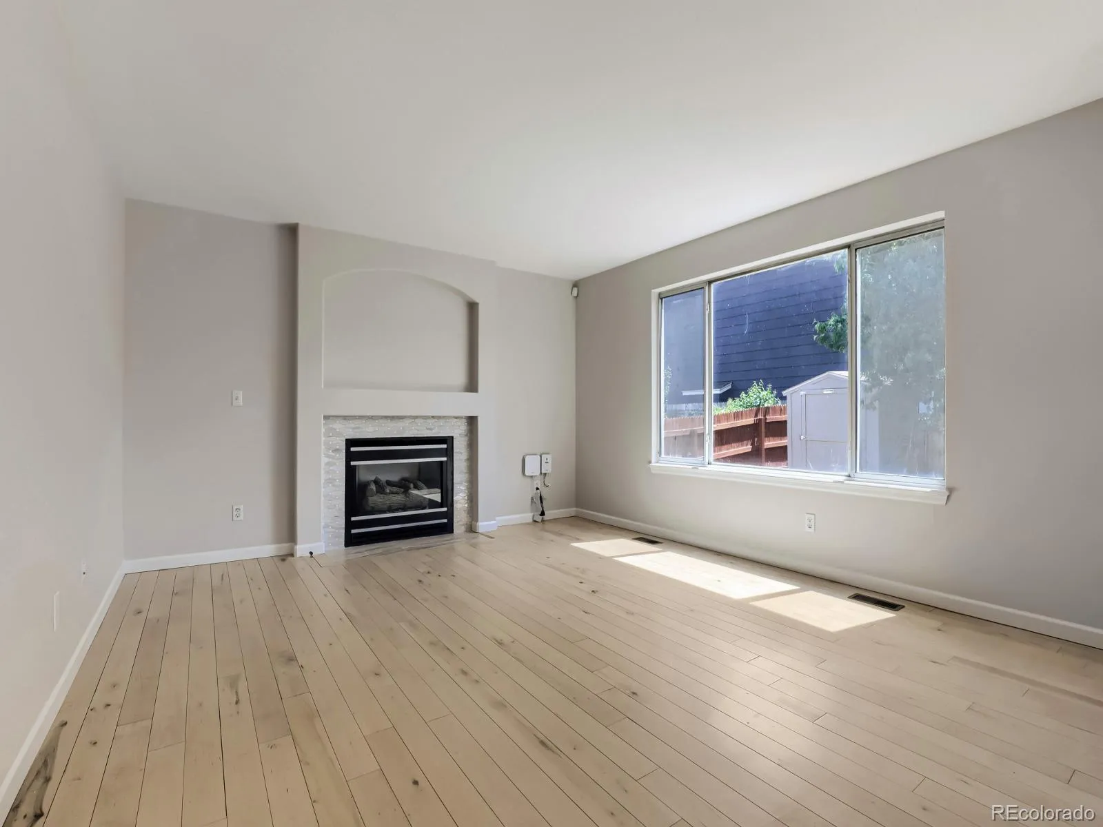 19372 E 41st Avenue Denver CO 80249 MLS #REC9264589 05102026023357 1600 12