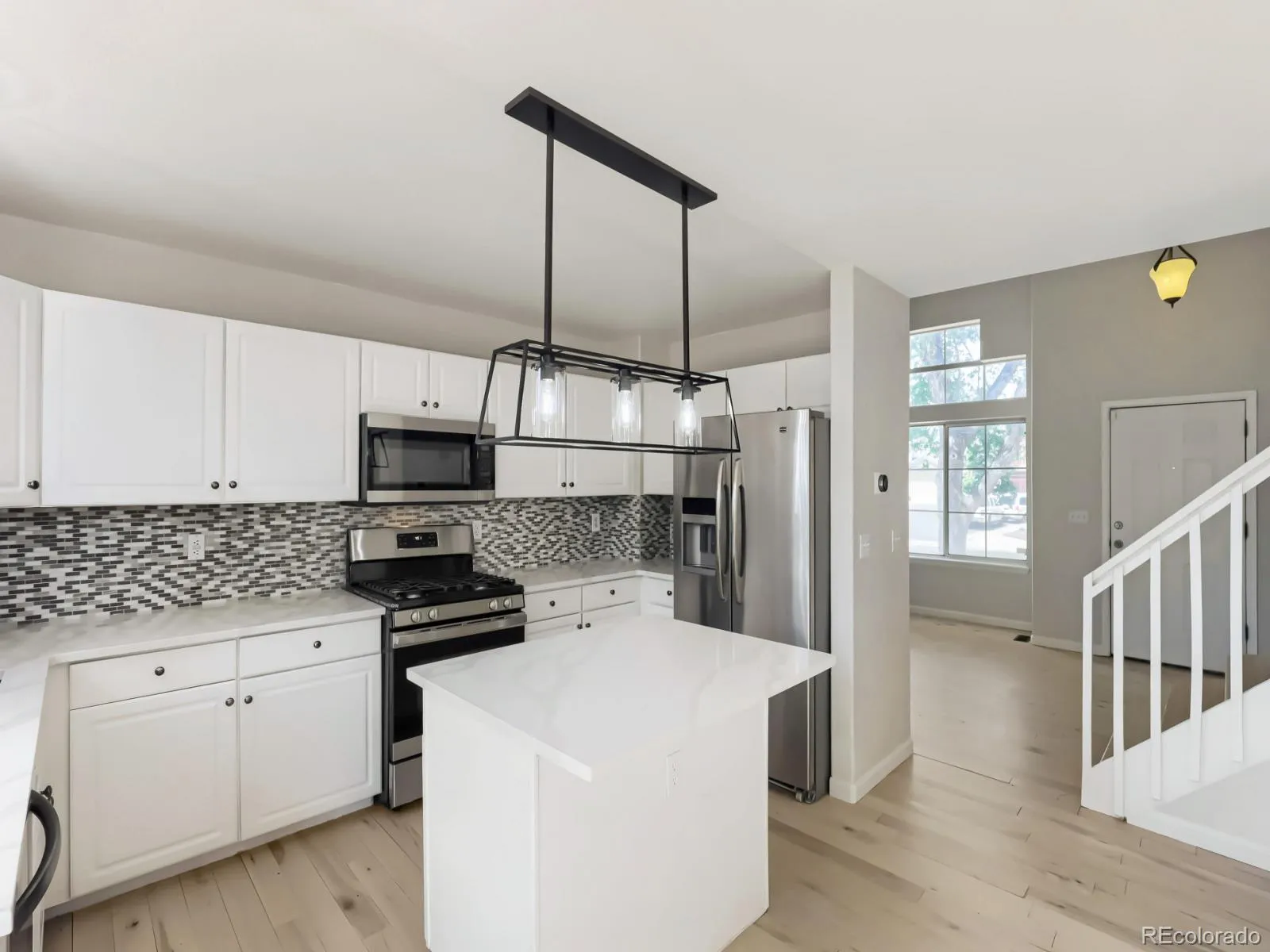 19372 E 41st Avenue Denver CO 80249 MLS #REC9264589 05102026023357 1600 9