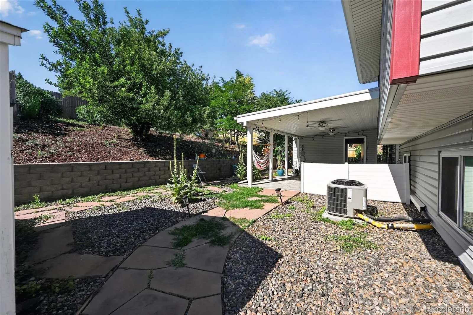11892 W Dumbarton Drive Morrison CO 80465 | MLS #REC9269408 07162026175005 1600 31