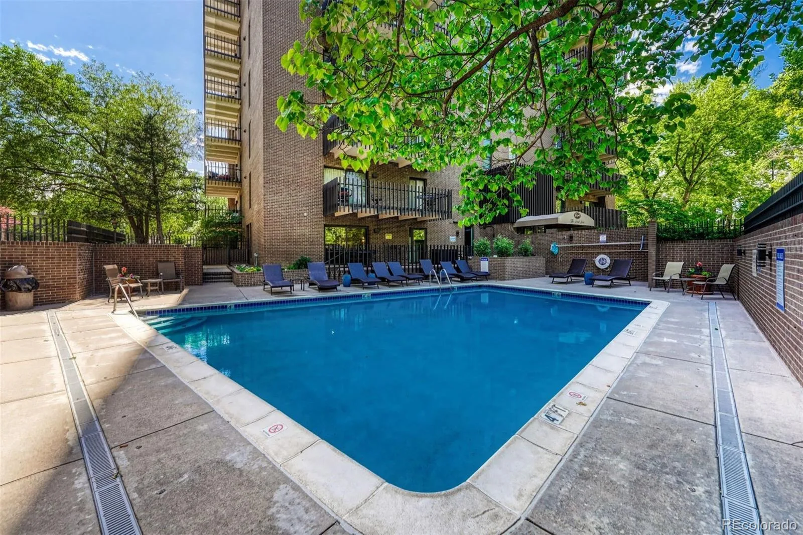 480 S Marion Parkway #305 Denver CO 80209 MLS #REC9270001 06032026184628 1600 22