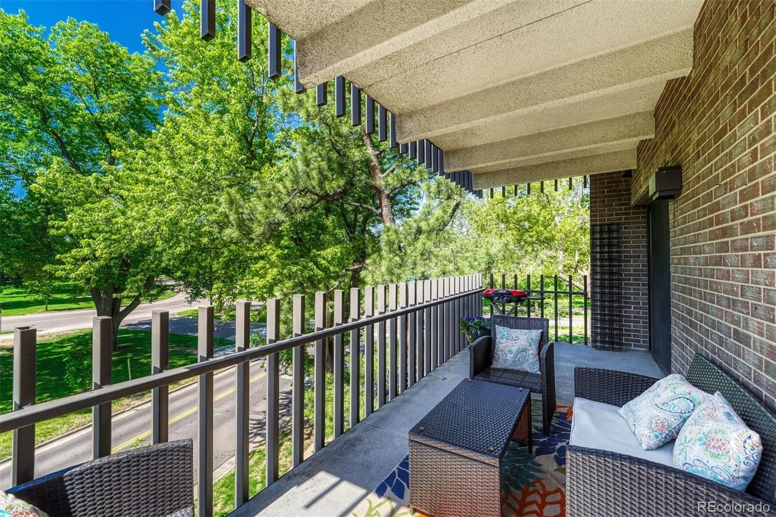 480 S Marion Parkway #305 Denver CO 80209 MLS #REC9270001 06032026184628 1600 31