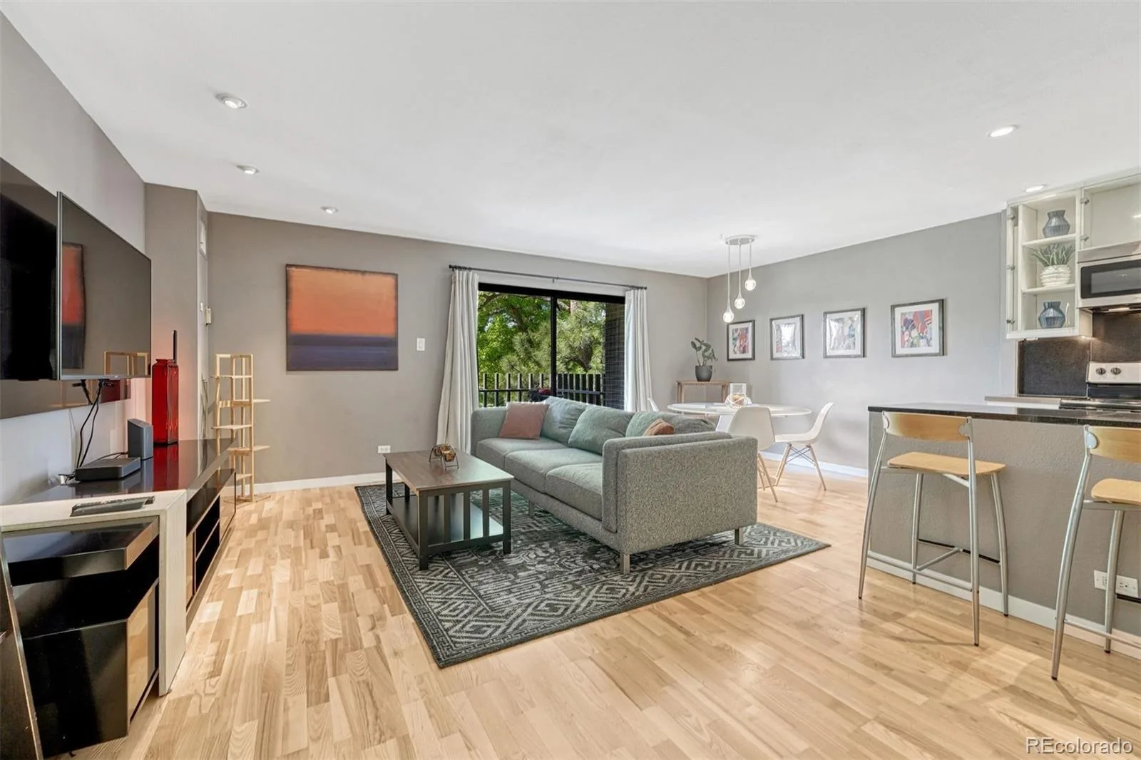 480 S Marion Parkway #305 Denver CO 80209 MLS #REC9270001 06032026184628 1600 5